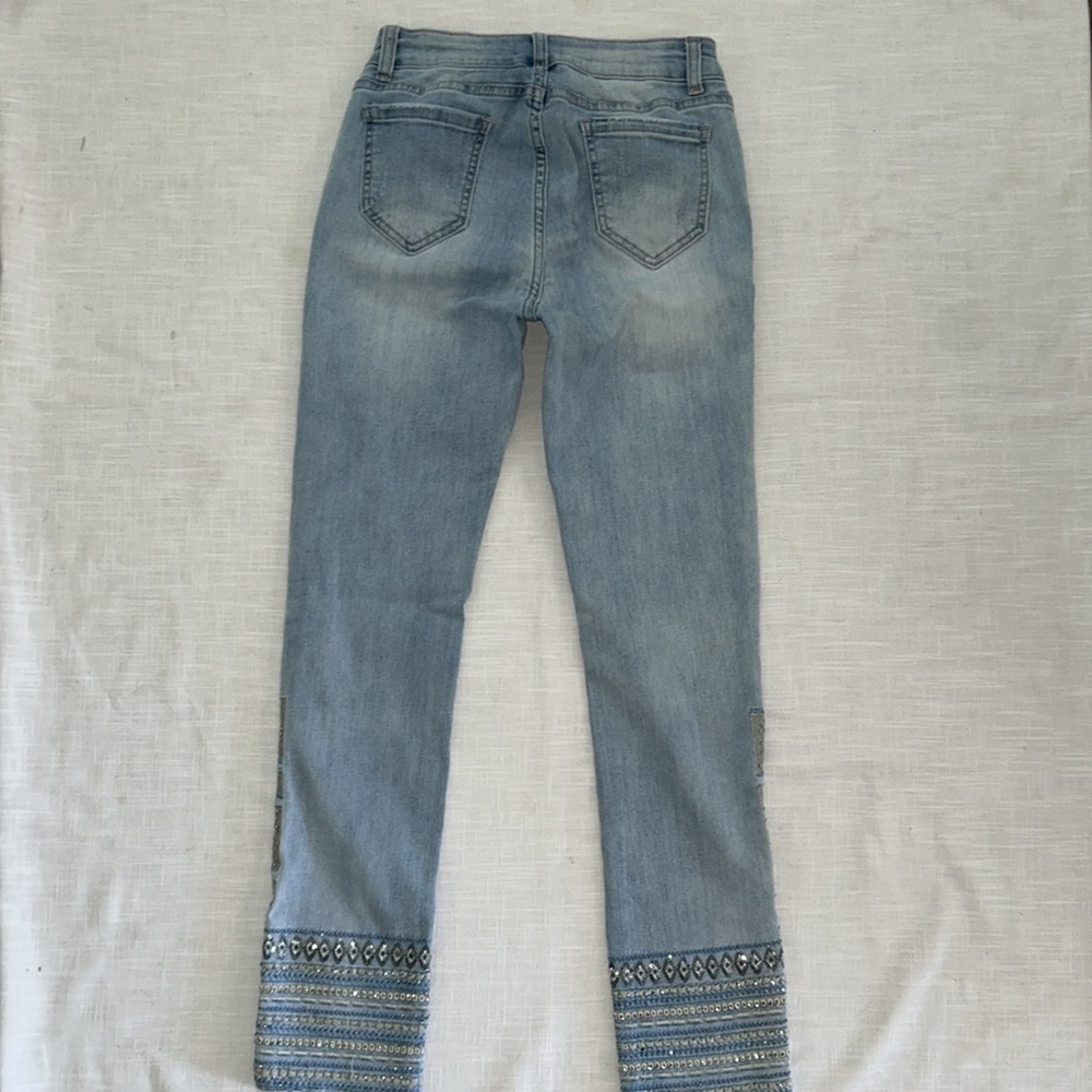 Moda Luxe Skinny Rhinestones Distressed - Picture 7 of 8
